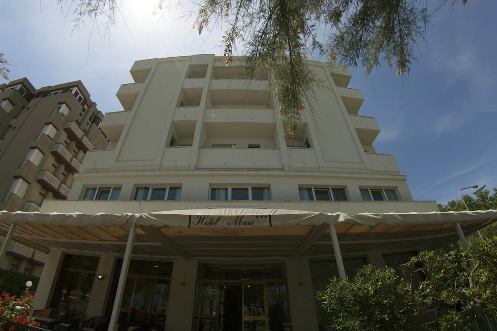 Hotel Mare Πέζαρο Εξωτερικό φωτογραφία